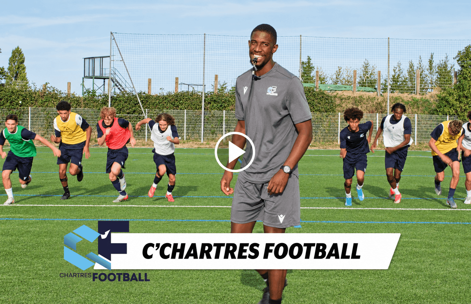 Entraînement intense à Chartres Football.png